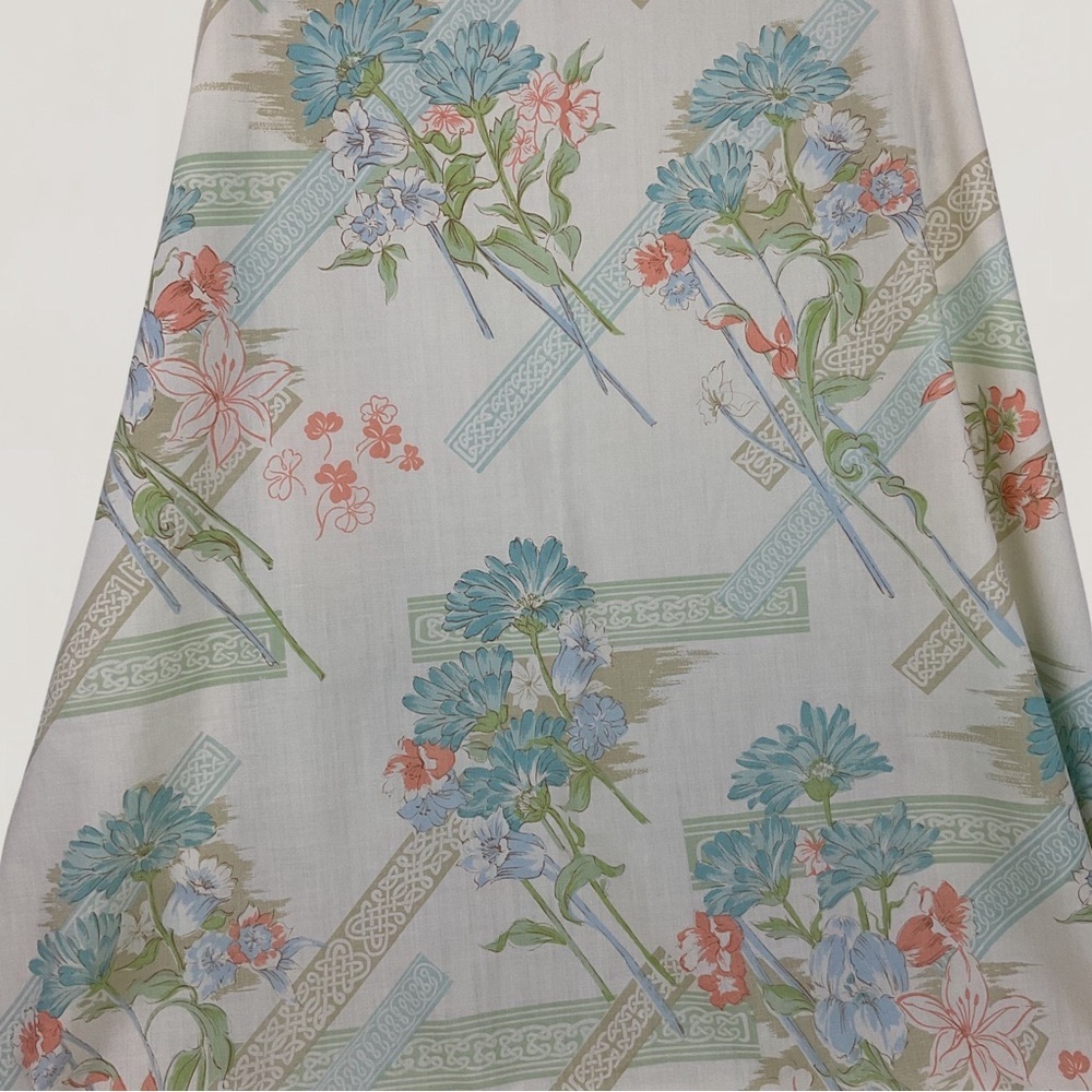Reclaimed vintage floral cotton blend fabric 91” x 81”